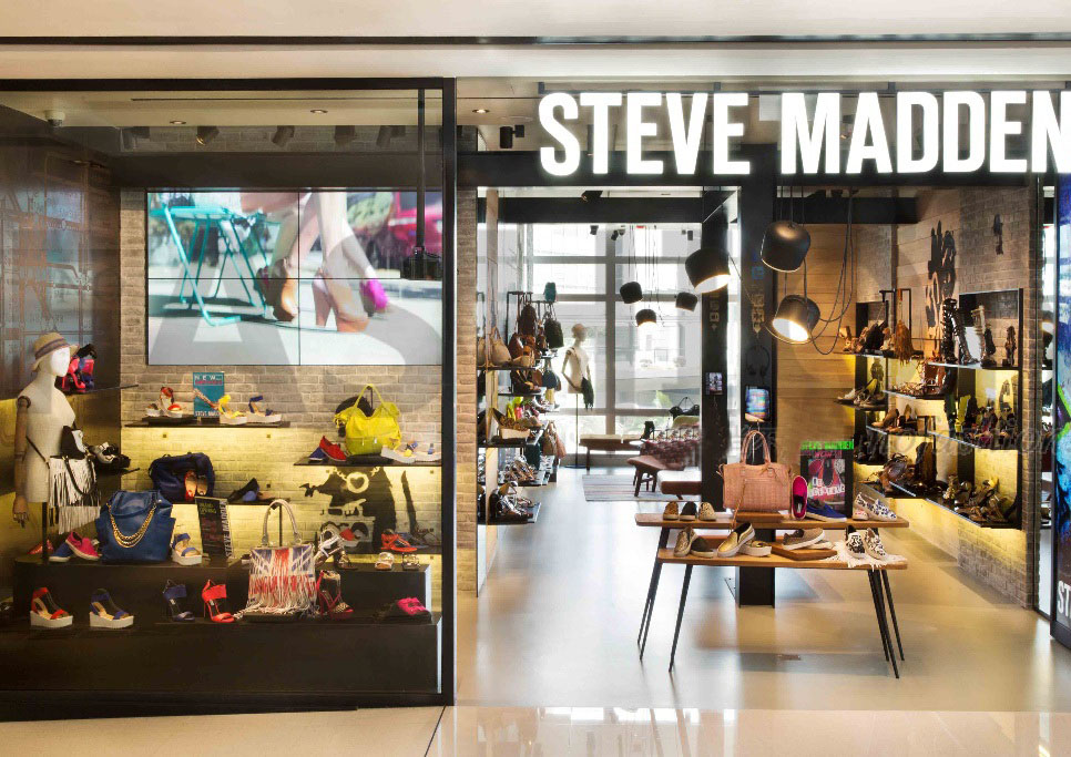 Steve Madden警惕靴类四季度销售缓慢 股价急挫10%